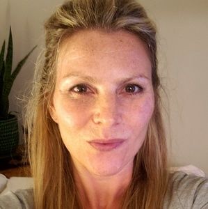 Meet your Posher, Anika